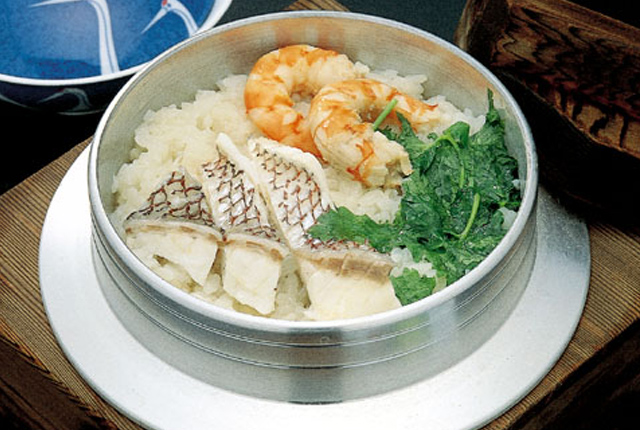 鯛の釜飯